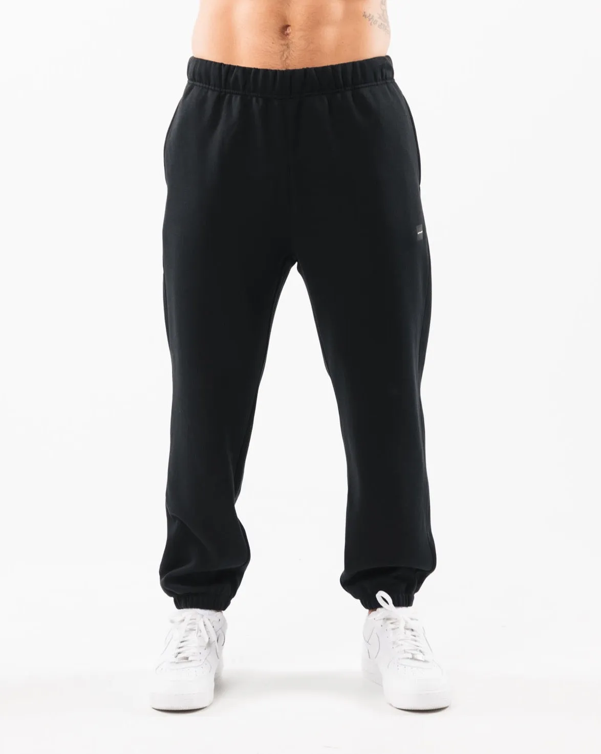 Academy Relaxed Jogger - Black