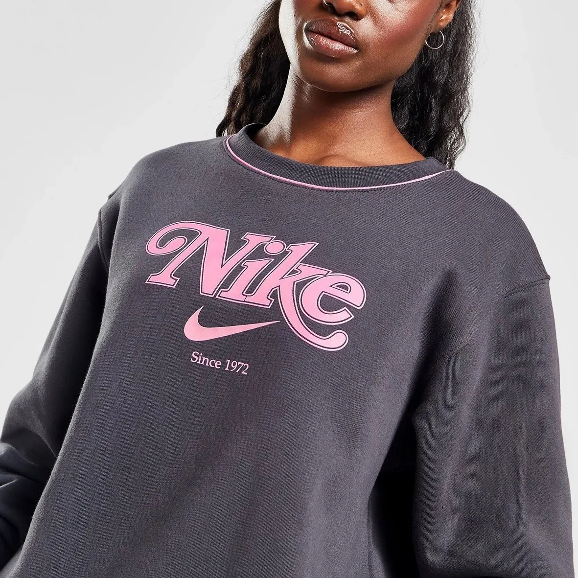 Nike  |Logo Hoodies & Sweatshirts