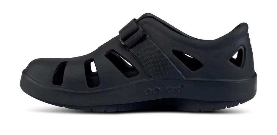 Oofos Unisex Oocandoo Fisherman Sandals- Black