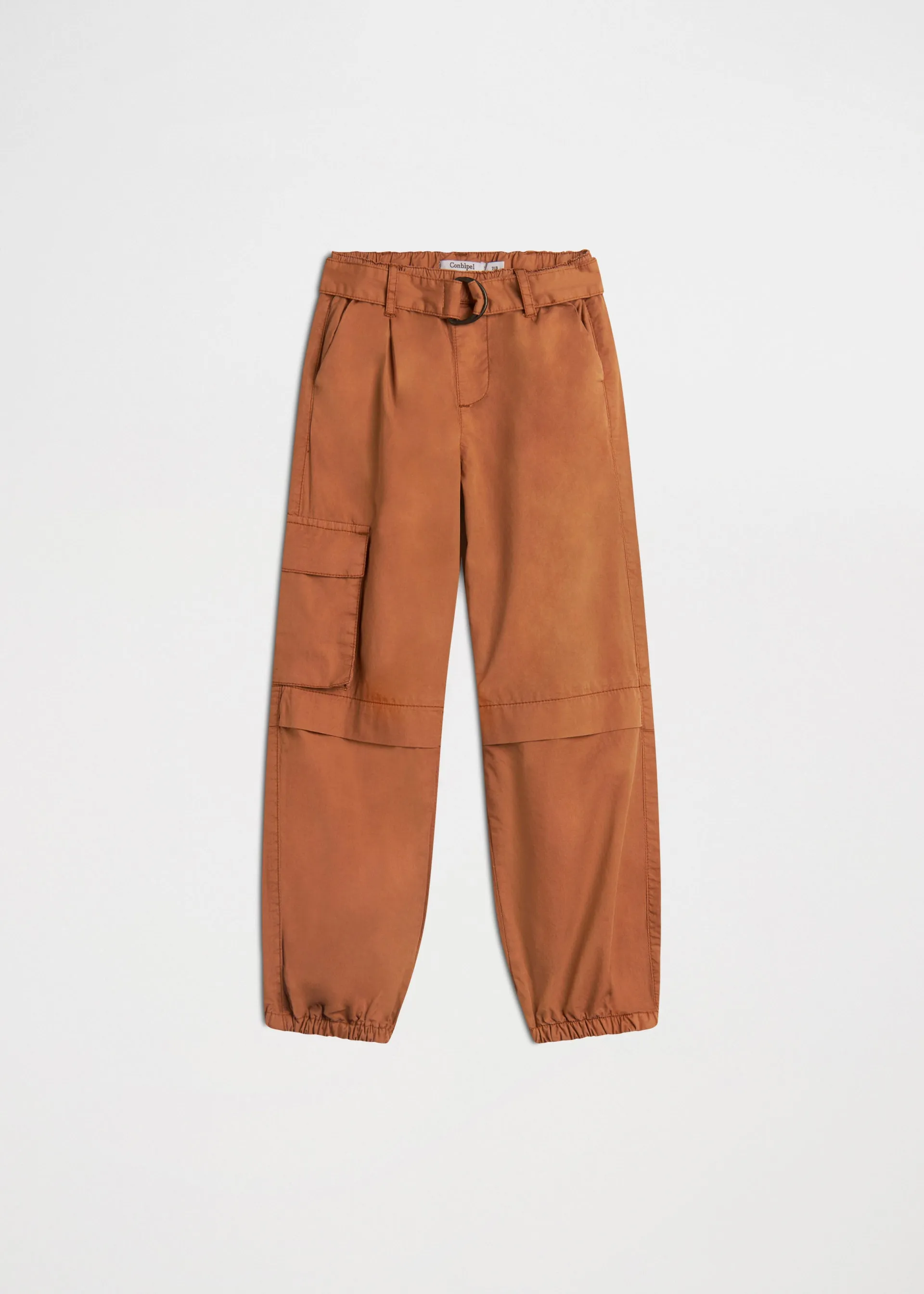 Pantaloni jogger