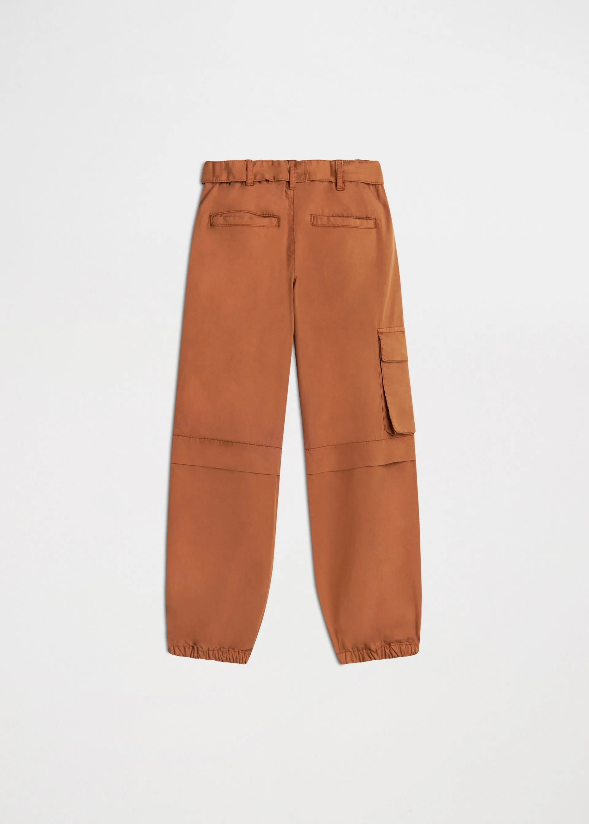 Pantaloni jogger